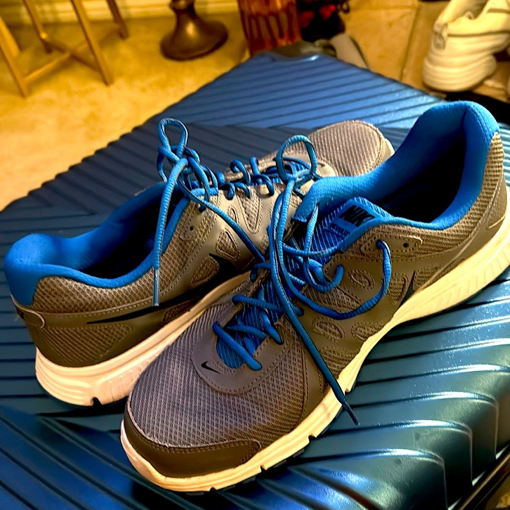 Nike SIZE 13 - worn 1 time